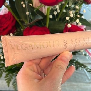 Vegamour vegan GRO Scalp Detoxifying Serum